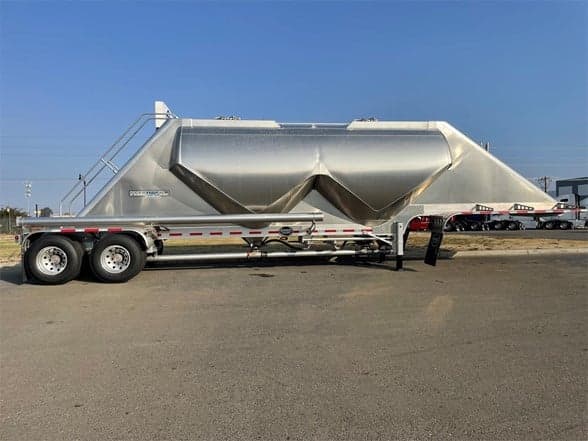 Photo of 2023 MAC TRAILER MFG