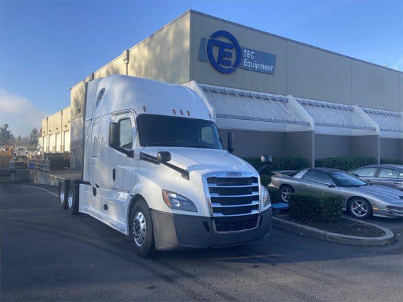 Photo of 2020 FREIGHTLINER CASCADIA 126 US3905