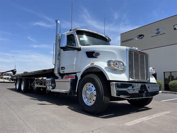 Photo of 2024 PETERBILT 567 JN5502