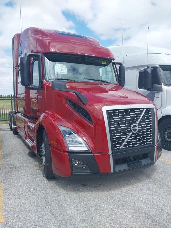 Photo of 2025 VOLVO VNL64T860 VMH1334
