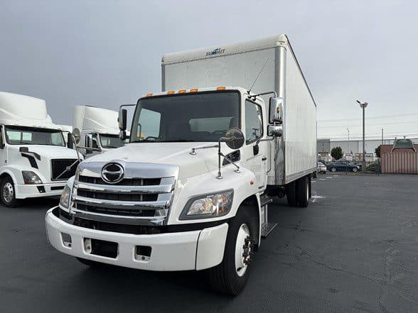 Photo of 2020 HINO 268 UP10741