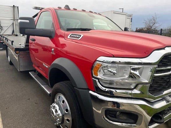 Photo of 2024 RAM 5500 HD SLT JN5539