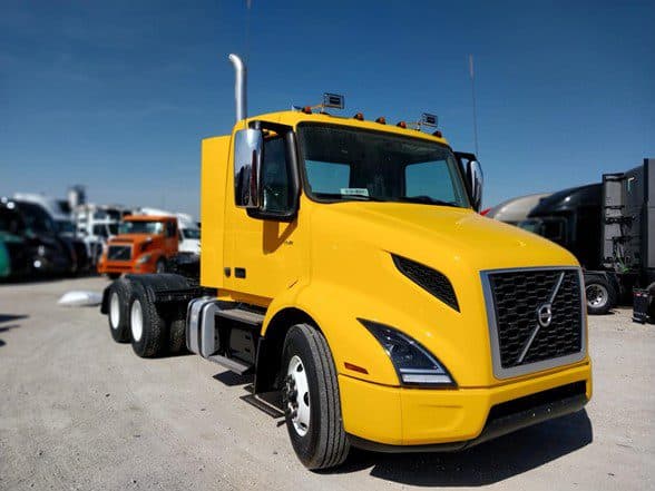 Photo of 2025 VOLVO VNR64T300 VMH1446