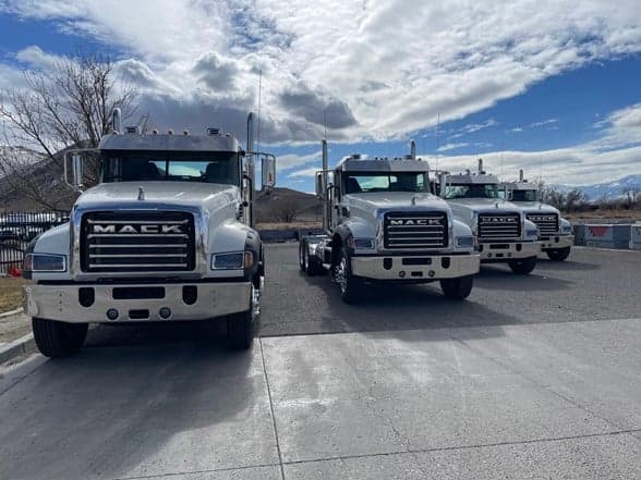 Photo of 2025 MACK GRANITE 64FT 12K/40K