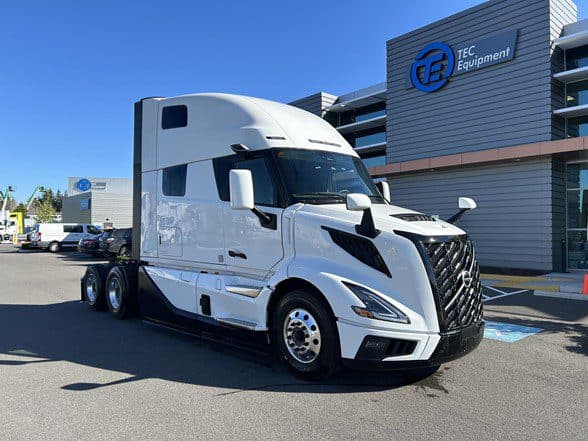 Photo of 2025 VOLVO VNL64T860 VS6043