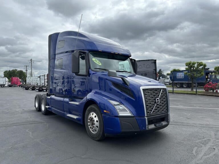 Photo of 2020 VOLVO VNL64T760 UP10929