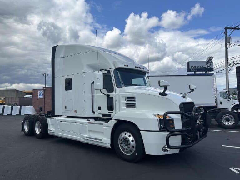 Photo of 2022 MACK ANTHEM 64T UP10910L