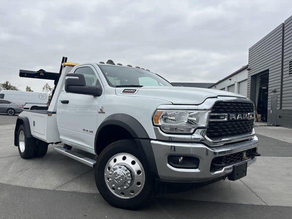 Photo of 2024 RAM 5500 HD SLT JN5678