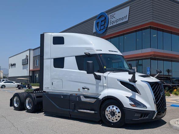 Photo of 2025 VOLVO VNL64T860 VB6827