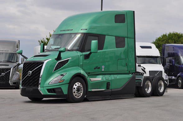 Photo of 2026 VOLVO VNL64T860 VMH1472
