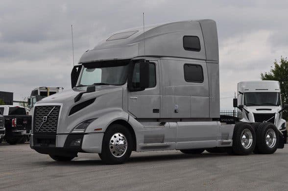 Photo of 2021 VOLVO VNL64T860 UMH1064
