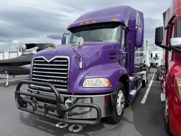 Photo of 2017 MACK PINNACLE CXU613 UTP1231