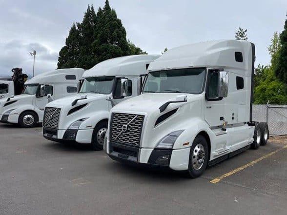 Photo of 2026 VOLVO VNL64T760