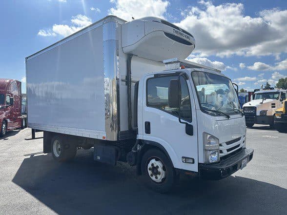 Photo of 2017 ISUZU NQR UP11001L