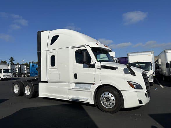 Photo of 2022 FREIGHTLINER CASCADIA 126