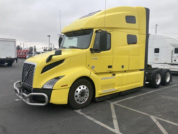 Photo of 2022 VOLVO VNL64T760 UC5611