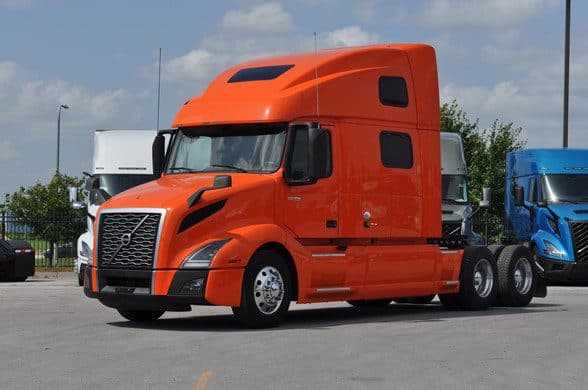Photo of 2020 VOLVO VNL64T860 UMH1061