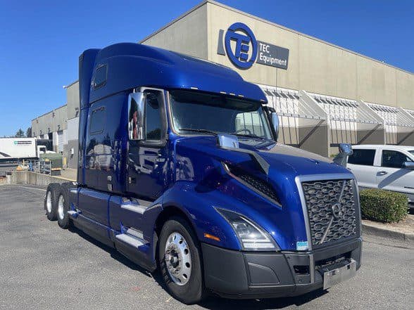 Photo of 2023 VOLVO VNL64T860 US4002