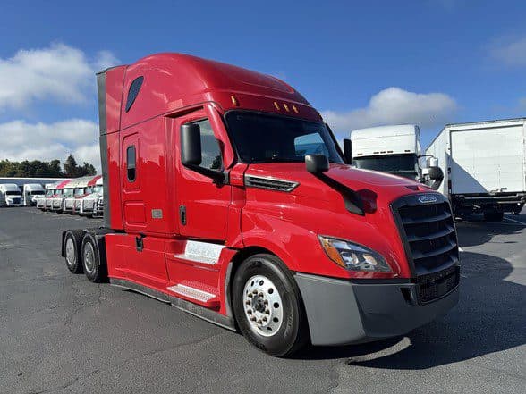 Photo of 2022 FREIGHTLINER CASCADIA 126 UP11075