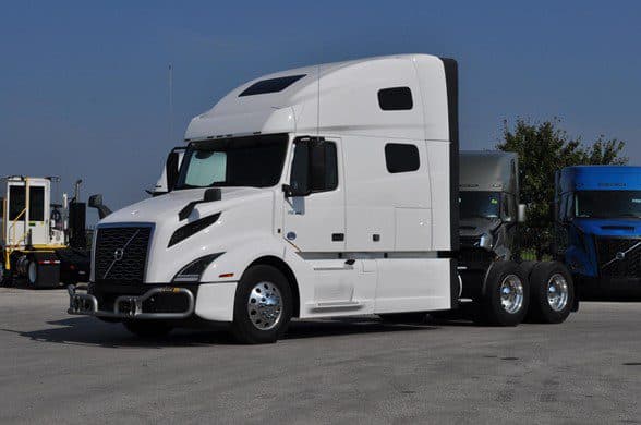Photo of 2022 VOLVO VNL64T760 UC5603