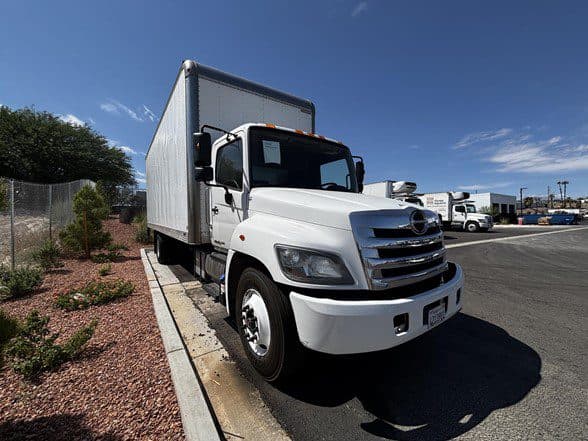 Photo of 2020 HINO 268 UV1071L