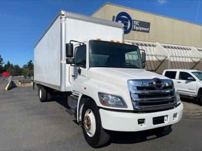 2020 HINO 268A US4010 photo