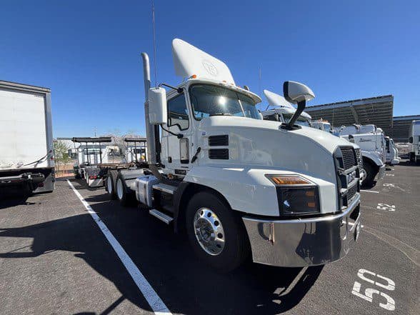 Photo of 2022 MACK ANTHEM 64T UV1062L