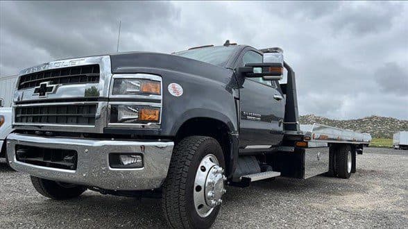 Photo of 2023 CHEVROLET SILVERADO 6500HD JN5437