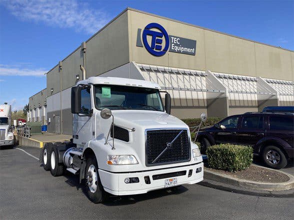 Photo of 2014 VOLVO VNM64T200 ULY1013