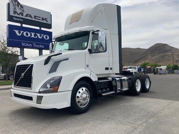 Photo of 2016 VOLVO VNL64T300 UTD1083