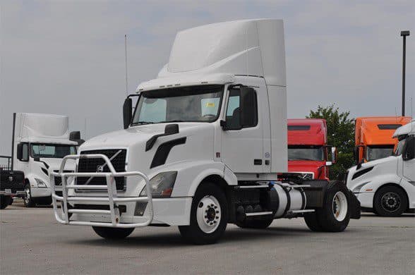 Photo of 2016 VOLVO VNL42T300 UTMH1045