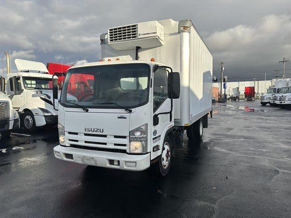 Photo of 2015 ISUZU NQR UP10610
