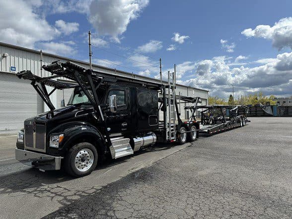 Photo of 2024 KENWORTH T880 ATN3169