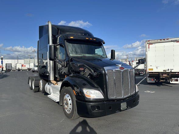 Photo of 2018 PETERBILT 579 UP10828