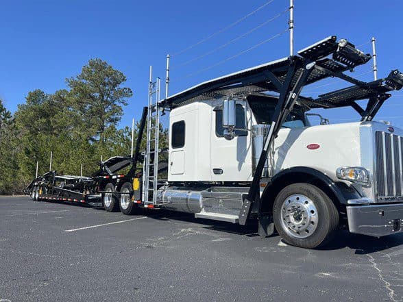 Photo of 2025 PETERBILT 589 ATN3137