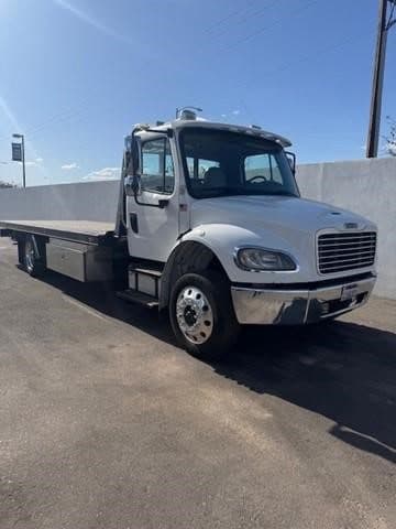 Photo of 2020 FREIGHTLINER BUSINESS CLASS M2 106 JU1017