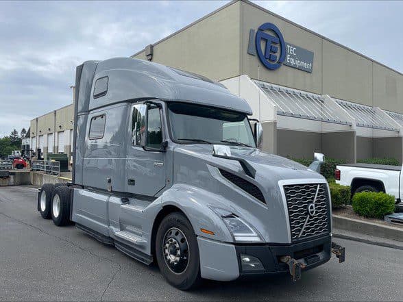 Photo of 2022 VOLVO VNL64T860 US3991