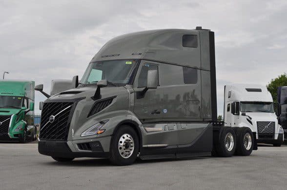 Photo of 2025 VOLVO VNL64T860 VSC1094