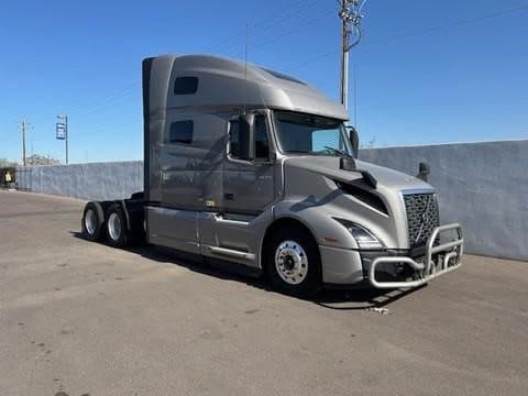 Photo of 2022 VOLVO VNL64T760 UC5606
