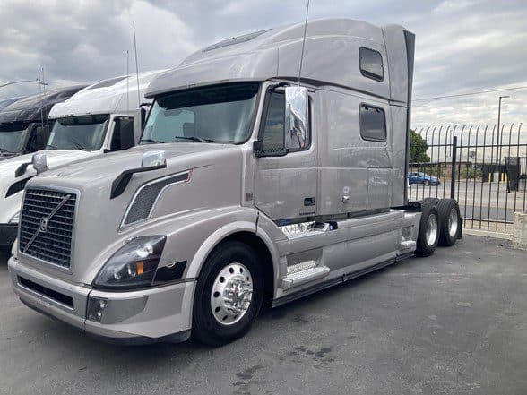 Photo of 2016 VOLVO VNL64T780 UC5624