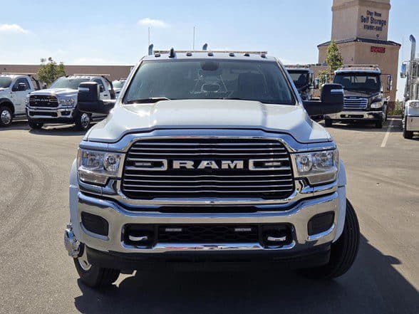 Photo of 2024 RAM 5500 LARAMIE JN5680