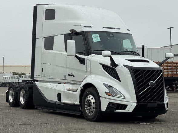 Photo of 2025 VOLVO VNL64T860 VLY1016