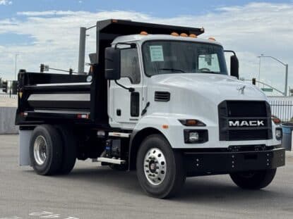 2024 MACK MD6 MMX2605S photo