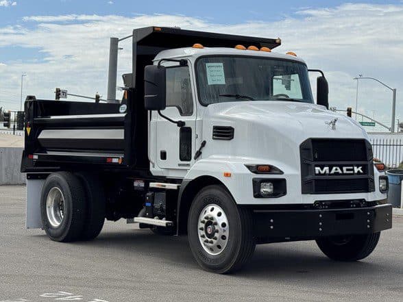 Photo of 2024 MACK MD6 MMX2605S