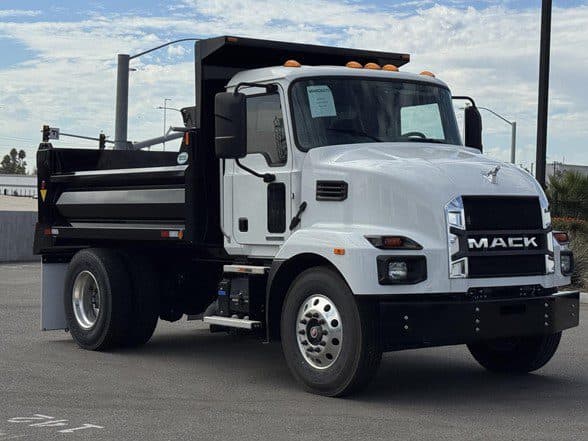 Photo of 2024 MACK MD6 MMX2627S