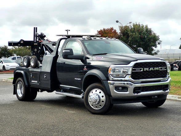 Photo of 2023 RAM 5500 HD SLT JN5498