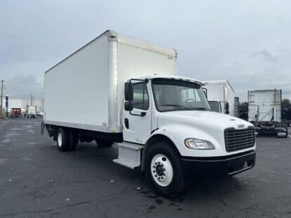 2021 FREIGHTLINER BUSINESS CLASS M2 106 UP11131L photo