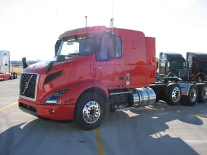 2026 VOLVO VNR84T400 VSF1295 photo