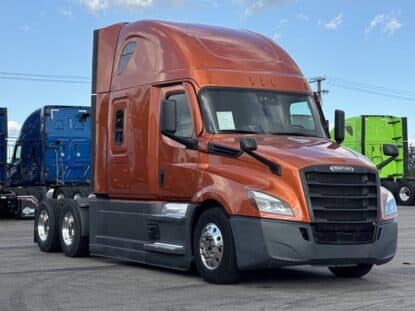 2022 FREIGHTLINER CASCADIA 126 UC5654 photo