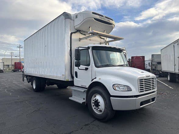 Photo of 2019 FREIGHTLINER BUSINESS CLASS M2 106 UP11174L